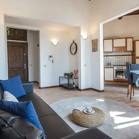 Rental In Rome - Santa Maria Novella Palace-2
