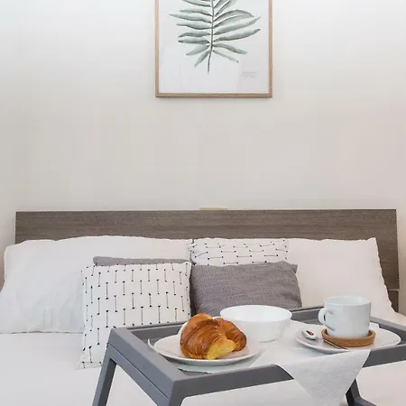 Rental In Rome - Santa Maria Novella Palace-2